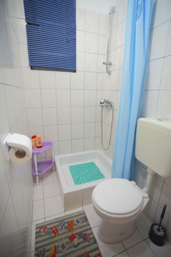 Fisa Apartments วีร์ ภายนอก รูปภาพ