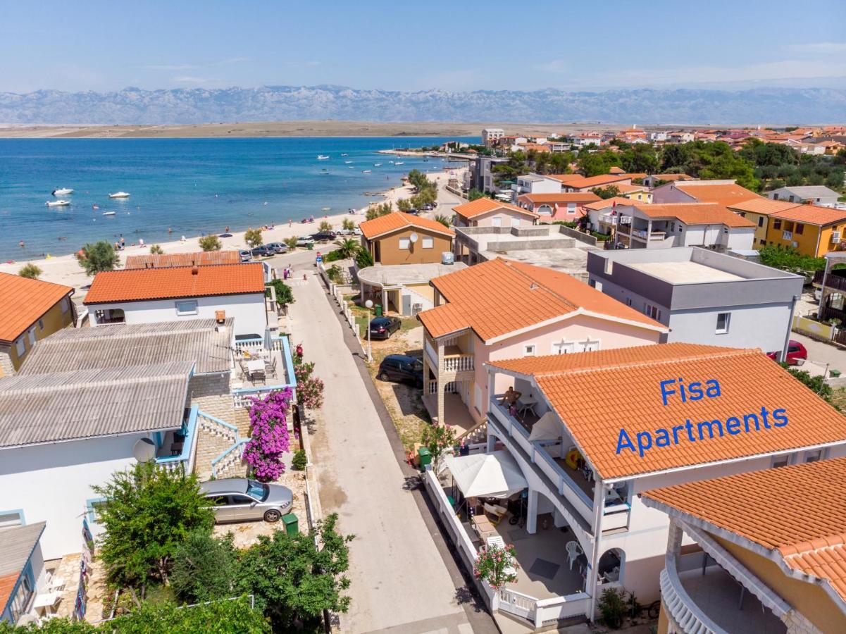 Fisa Apartments วีร์ ภายนอก รูปภาพ